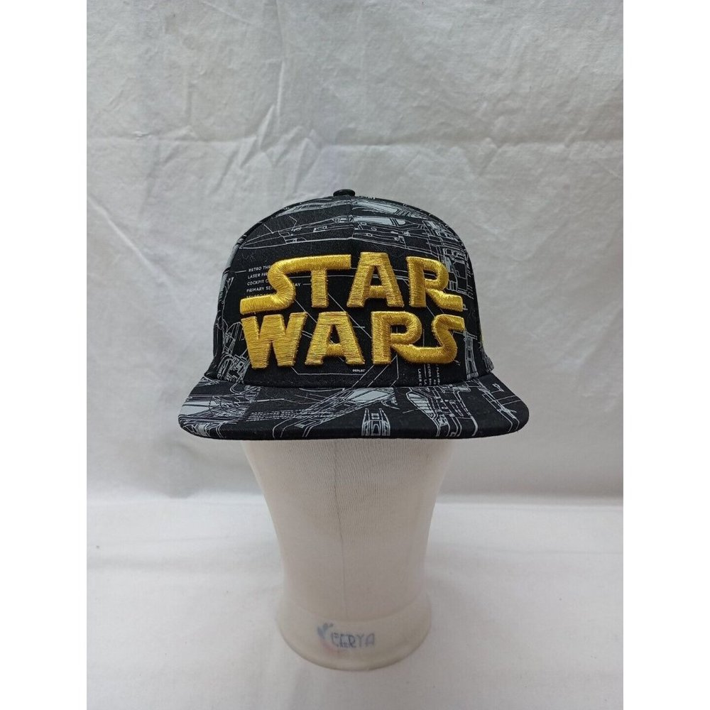 Star Wars, THINKGEEK SnapBack Cap, Unisex, Adjustable, Raised gold stitching.